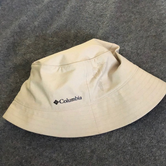 Columbia Other - Columbia hat